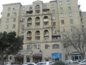 İcarəyə verilir 2 otaqlı 60 m2 köhnə tikili Rusiya səfirliyi