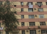 Satılır 3 otaqlı 80 m2 köhnə tikili Badamdar