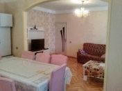 Satılır 5 otaqlı 120 m2 köhnə tikili 9 mkr