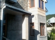 İcarəyə verilir 5 otaqlı 600 m2 villa Şəki