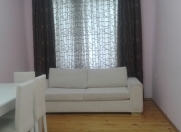 Satılır 5 otaqlı 131 m2 yeni tikili Yasamal r.