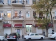 Satılır 5 otaqlı 95 m2 obyekt Sahil m.