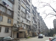 Satılır 2 otaqlı 65 m2 köhnə tikili 9 mkr