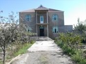 Satılır 5 otaqlı 290 m2 villa Sahil bağı