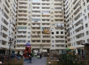 Satılır 4 otaqlı 150 m2 yeni tikili Montin