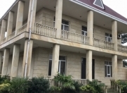 Satılır 7 otaqlı 300 m2 bağ evi Novxanı