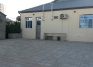 Satılır 4 otaqlı 140 m2 həyət evi 20 yanvar m.