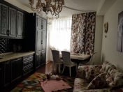 Satılır 5 otaqlı 280 m2 yeni tikili Əhmədli