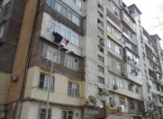 Satılır 3 otaqlı 80 m2 köhnə tikili 9 mkr