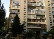 Satılır 1 otaqlı 45 m2 köhnə tikili 9 mkr