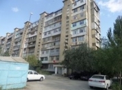 Satılır 4 otaqlı 100 m2 köhnə tikili Papanin