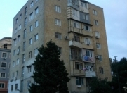 Satılır 3 otaqlı 75 m2 köhnə tikili Musabəyov parkı