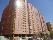 Satılır 1 otaqlı 67 m2 yeni tikili İnşaatçılar m.