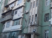 Satılır 2 otaqlı 78 m2 köhnə tikili Bakıxanov