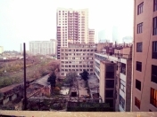 Satılır 1 otaqlı 64 m2 yeni tikili 28 may