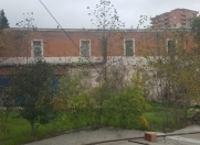 Satılır 10 otaqlı 2600 m2 obyekt 4 mkr