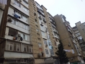 Satılır 2 otaqlı 65 m2 köhnə tikili İnşaatçılar m.