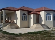 Satılır 4 otaqlı 130 m2 həyət evi Buzovna