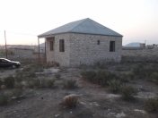 Satılır 3 otaqlı 750 m2 həyət evi Binə