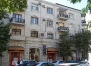 Satılır 3 otaqlı 82 m2 köhnə tikili Qış parkı