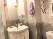 İcarəyə verilir 3 otaqlı 110 m2 köhnə tikili Sahil m.