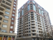 Satılır 4 otaqlı 229 m2 yeni tikili Elmlər Akademiyası m.