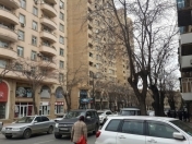 Satılır 4 otaqlı 150 m2 yeni tikili Nizami m.