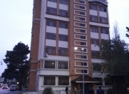 Satılır 3 otaqlı 95 m2 köhnə tikili 6 mkr