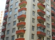 Satılır 2 otaqlı 84 m2 yeni tikili İnşaatçılar m.