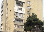 Satılır 4 otaqlı 100 m2 köhnə tikili 1 mkr