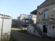 Satılır 4 otaqlı 200 m2 həyət evi Binə
