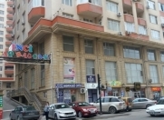 Satılır 3 otaqlı 135 m2 yeni tikili 8 km