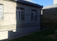 Satılır 4 otaqlı 100 m2 həyət evi Bakıxanov