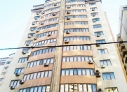 İcarəyə verilir 5 otaqlı 450 m2 yeni tikili Şah İsmayıl Xətai m.