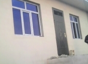 Satılır 3 otaqlı 100 m2 həyət evi Qaraçuxur