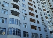 Satılır 3 otaqlı 130 m2 yeni tikili Nizami m.