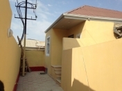 Satılır 3 otaqlı 75 m2 həyət evi Neftçilər m.