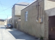 Satılır 3 otaqlı 90 m2 həyət evi Babək Plaza