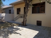 Satılır 3 otaqlı 110 m2 həyət evi Bakıxanov