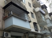 Satılır 4 otaqlı 95 m2 köhnə tikili ATV telekanalı