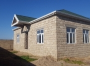 Satılır 3 otaqlı 76 m2 həyət evi Türkan