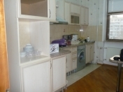 İcarəyə verilir 3 otaqlı 120 m2 yeni tikili Gənclik m.