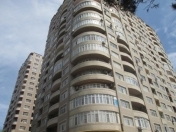 Satılır 2 otaqlı 93 m2 yeni tikili Zərifə Əliyeva adına park