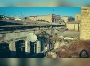 Satılır 7 otaqlı 3500 m2 həyət evi Əmircan