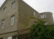 Satılır 8 otaqlı 240 m2 həyət evi Badamdar