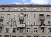 İcarəyə verilir 3 otaqlı 90 m2 köhnə tikili Dostluq kinoteatrı