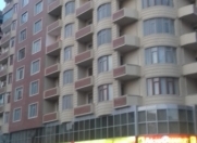 Satılır 4 otaqlı 300 m2 obyekt 28 May m.