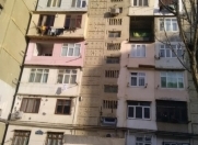 Satılır 3 otaqlı 100 m2 köhnə tikili İctimai telekanalı