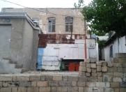 Satılır 2 otaqlı 42 m2 həyət evi Bayıl parkı