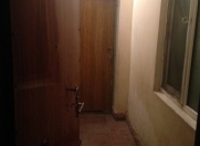 Satılır 3 otaqlı 90 m2 köhnə tikili 8 mkr